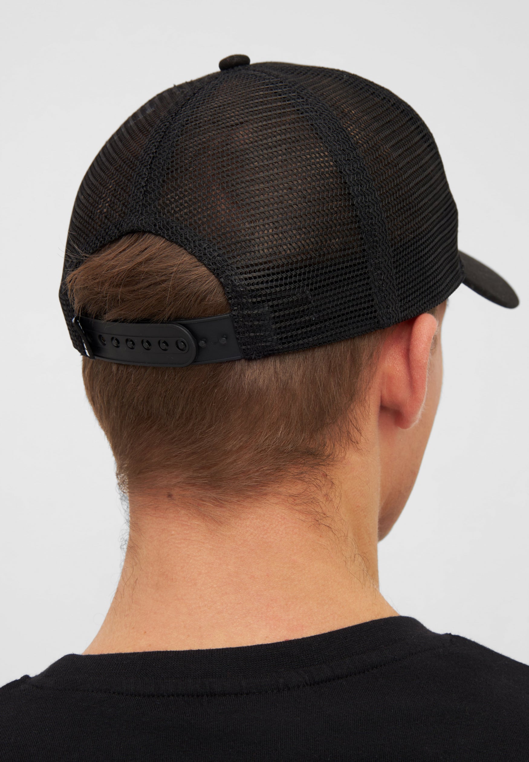 bench-varny-baseball-cap-herren-schwarz-verstellbar-netz image 4