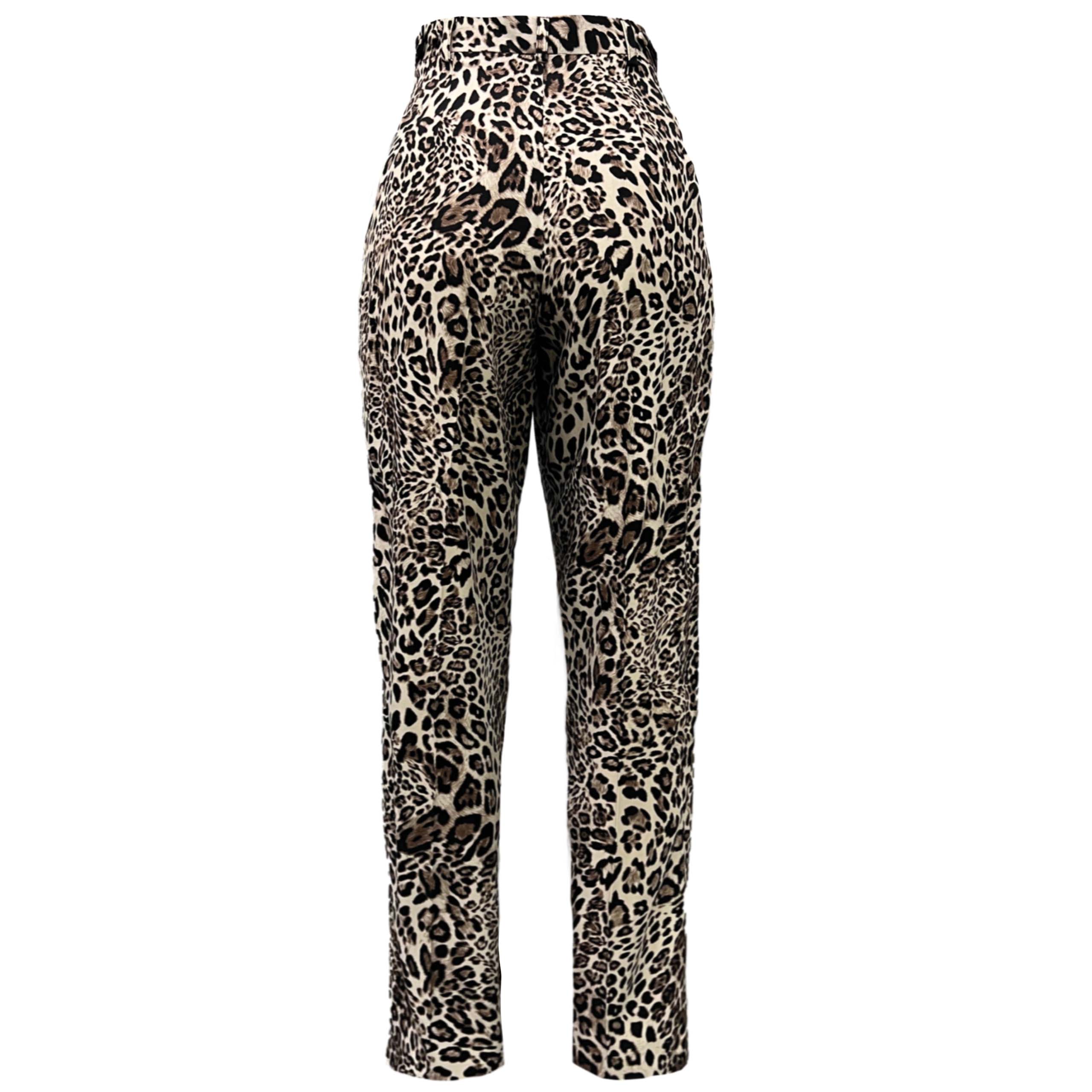 mariusz-przybylski-pantera-hose-animal-muster-statement image 2