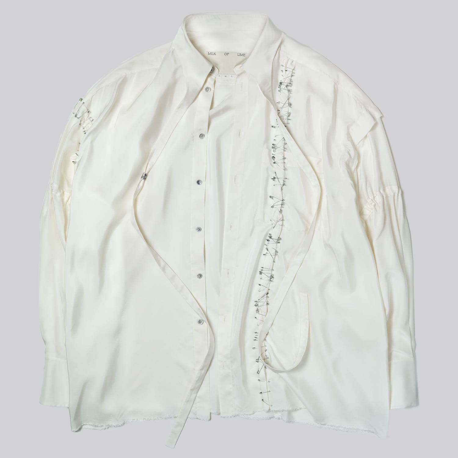 milk-of-lime-safety-pin-shirt-oversized-schwarz image 1