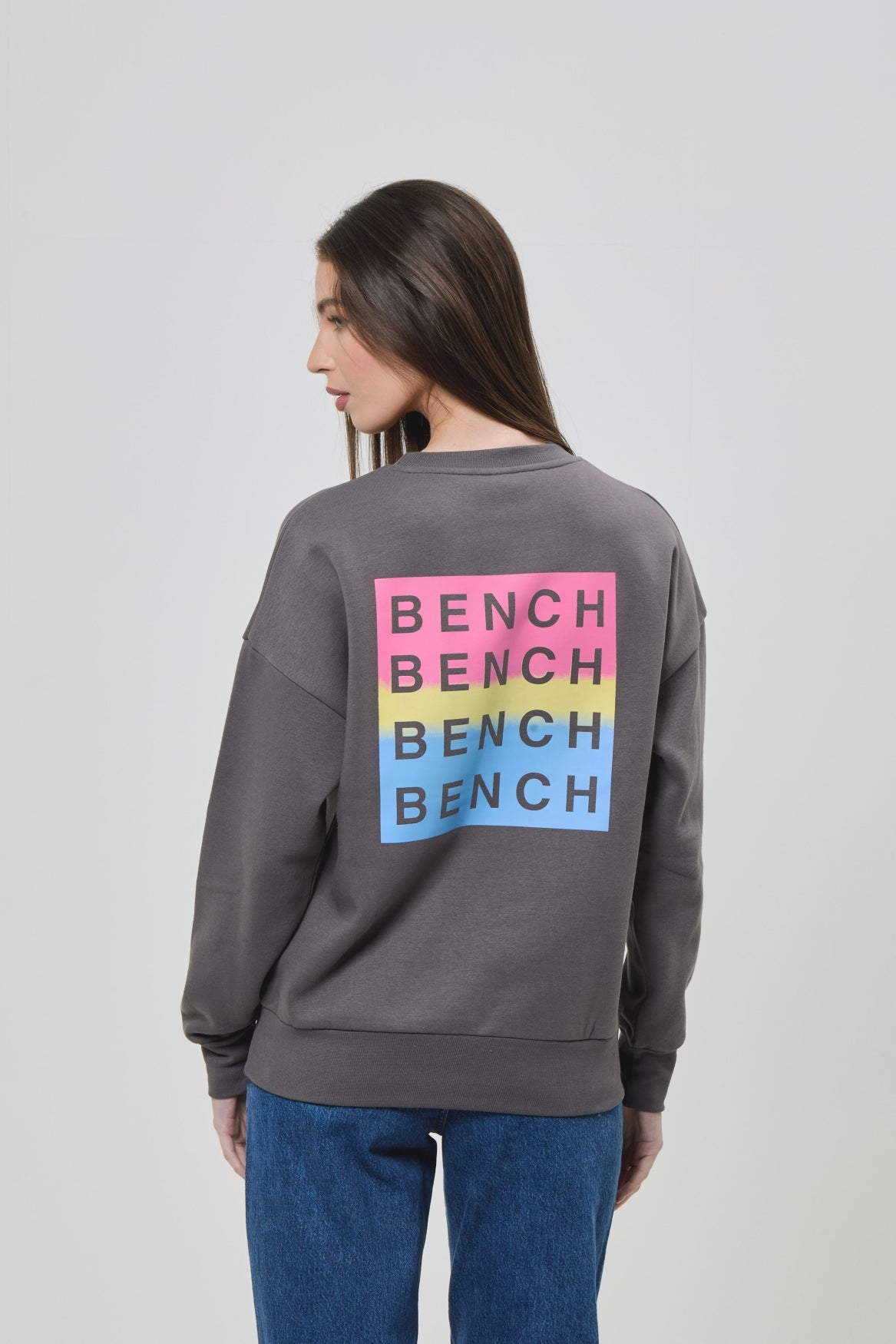 bench-janny-damen-sweatshirt-charcoal-logo-regular-fit image 3